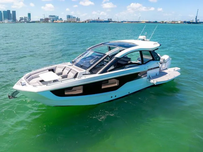 Slide: The Image of 2023 Galeon 375 Gto - Image 5 - 5