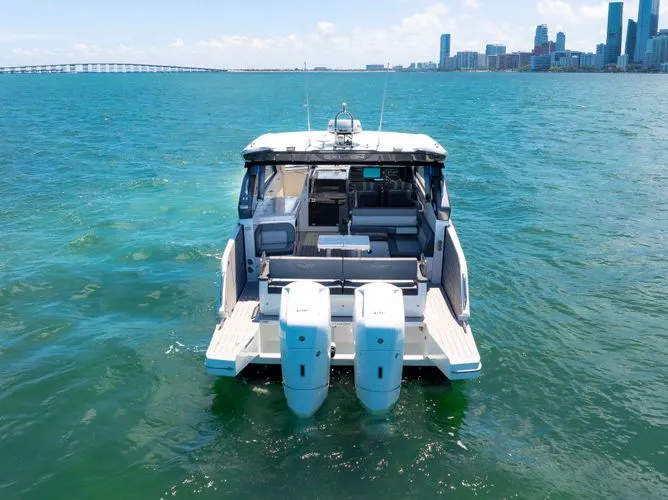 Slide: The Image of 2023 Galeon 375 Gto - Image 8 - 8