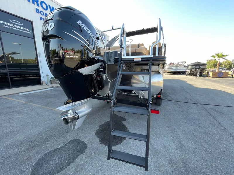 Slide: The Image of Barletta L25UCA 2023 - 10