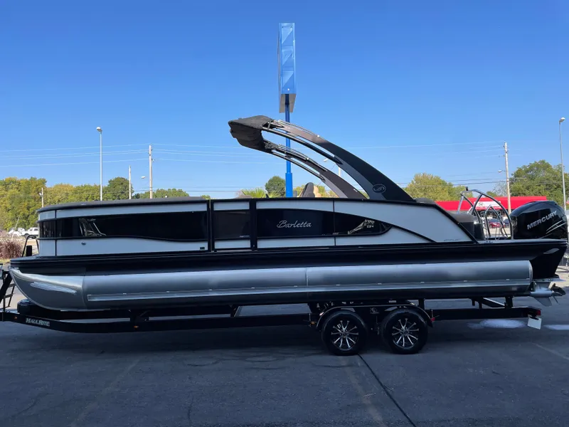 Slide: The Image of Barletta L25UCA 2023 - 8