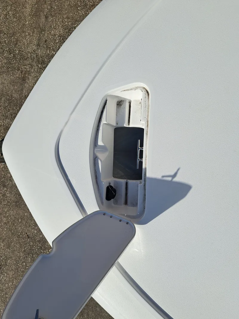 Slide: The Image of Tidewater 2110BMT 2026 - 21