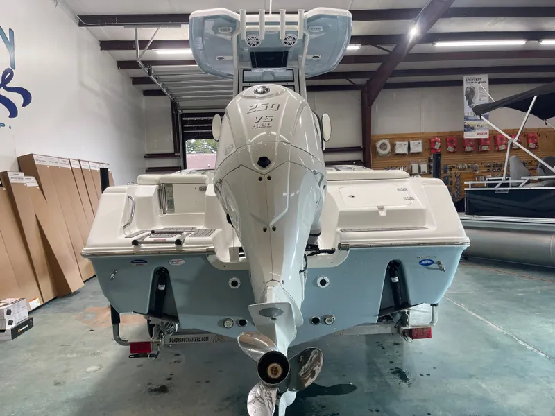 Slide: The Image of Tidewater 220 LXF 2026 - 3