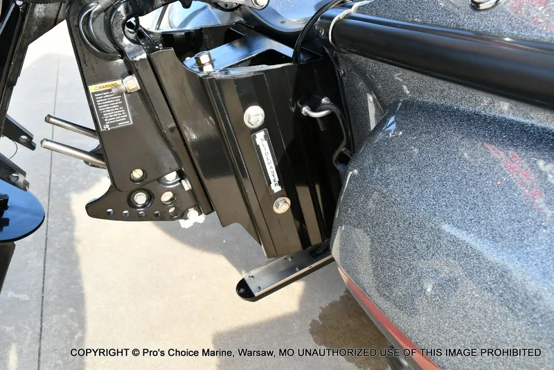 Slide: The Image of Nitro Z-8 w/250HP Mercury Pro-XS 2015 - 19