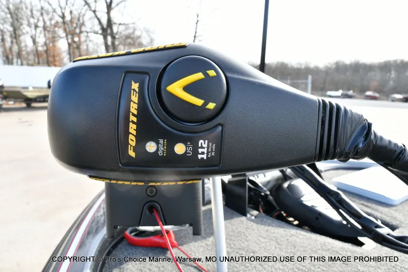 Slide: The Image of Nitro Z-8 w/250HP Mercury Pro-XS 2015 - 26