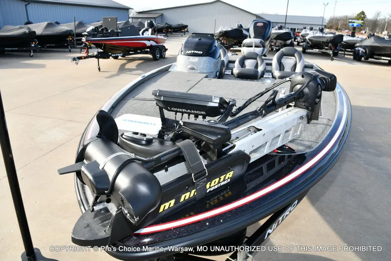 Slide: The Image of Nitro Z-8 w/250HP Mercury Pro-XS 2015 - 29