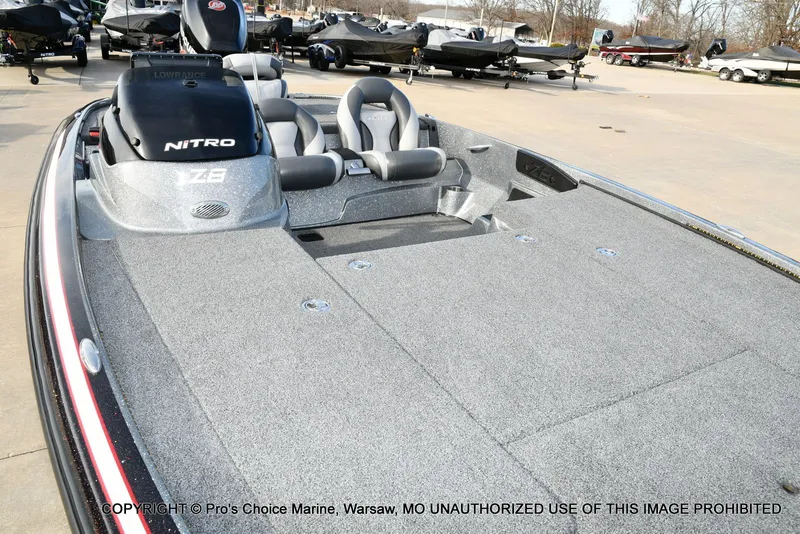 Slide: The Image of Nitro Z-8 w/250HP Mercury Pro-XS 2015 - 35