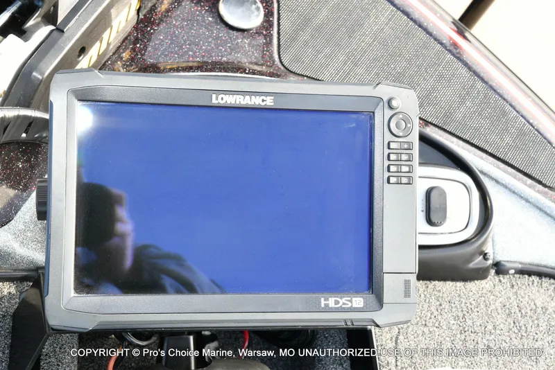 Slide: The Image of Nitro Z-8 w/250HP Mercury Pro-XS 2015 - 4