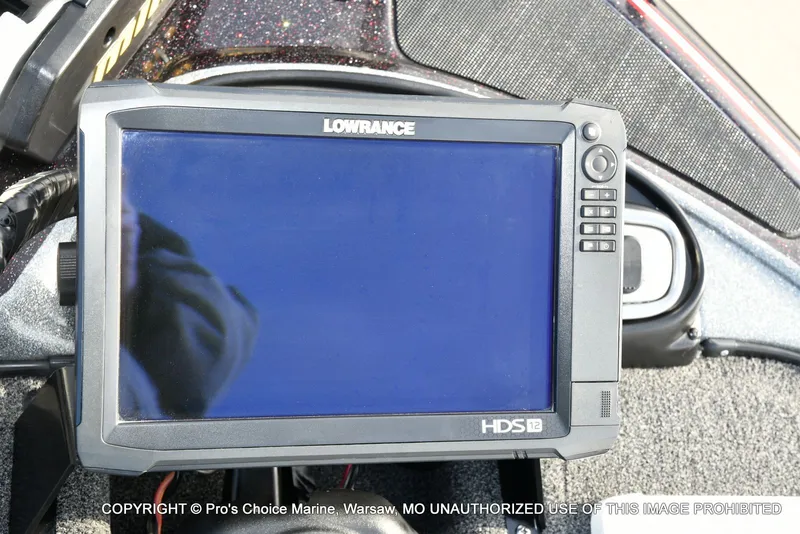 Slide: The Image of Nitro Z-8 w/250HP Mercury Pro-XS 2015 - 52