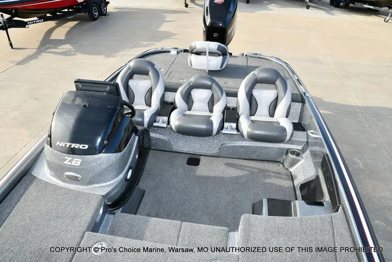 Slide: The Image of Nitro Z-8 w/250HP Mercury Pro-XS 2015 - 53