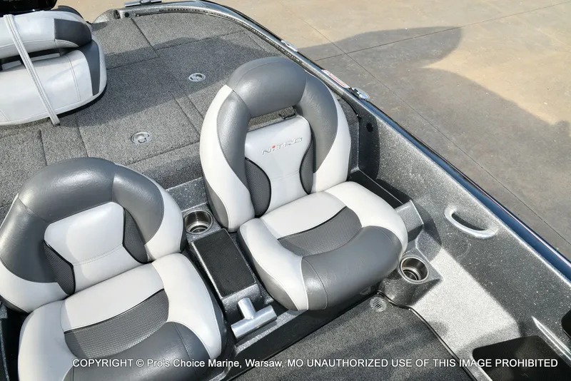 Slide: The Image of Nitro Z-8 w/250HP Mercury Pro-XS 2015 - 55