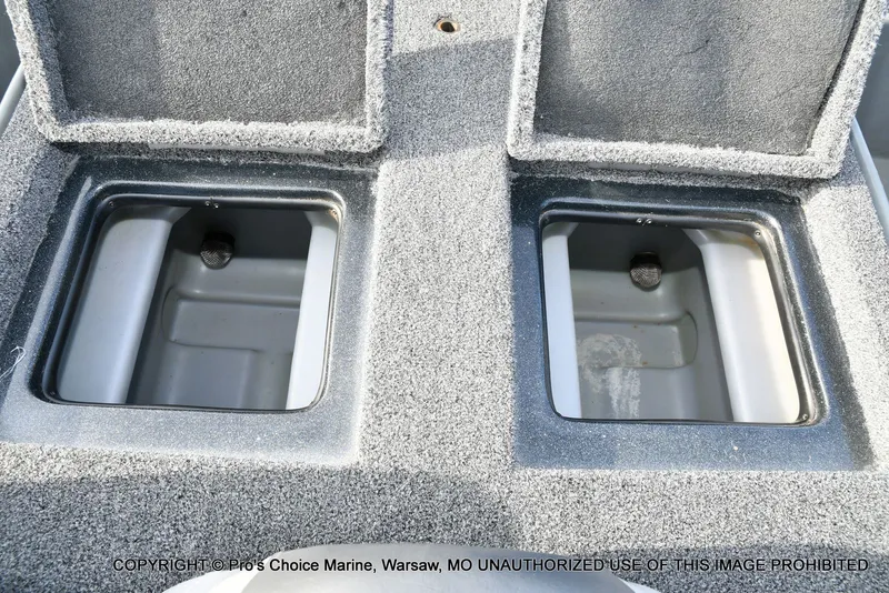 Slide: The Image of Nitro Z-8 w/250HP Mercury Pro-XS 2015 - 65