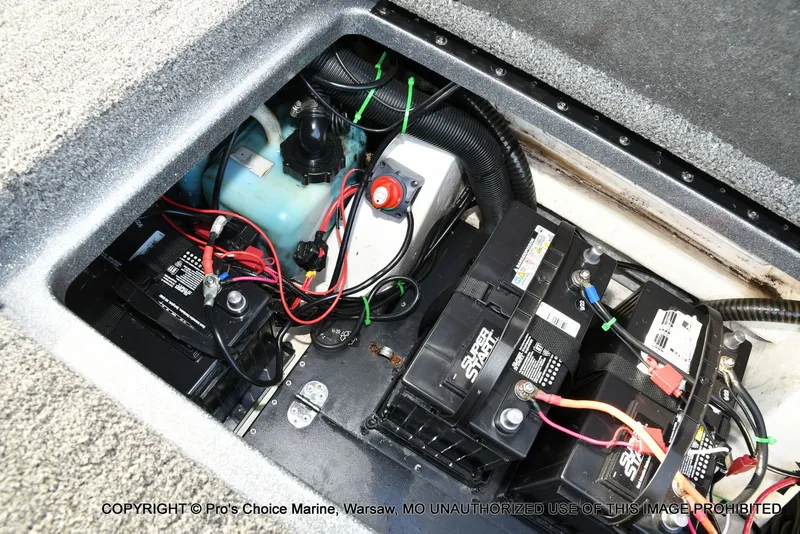 Slide: The Image of Nitro Z-8 w/250HP Mercury Pro-XS 2015 - 71