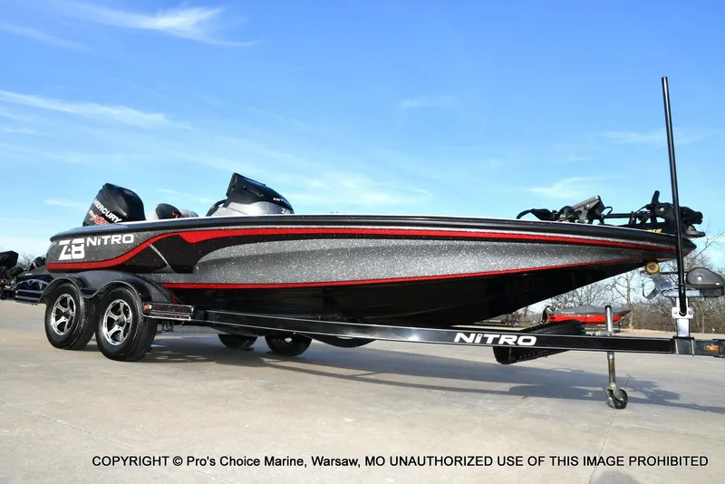 Slide: The Image of Nitro Z-8 w/250HP Mercury Pro-XS 2015 - 83