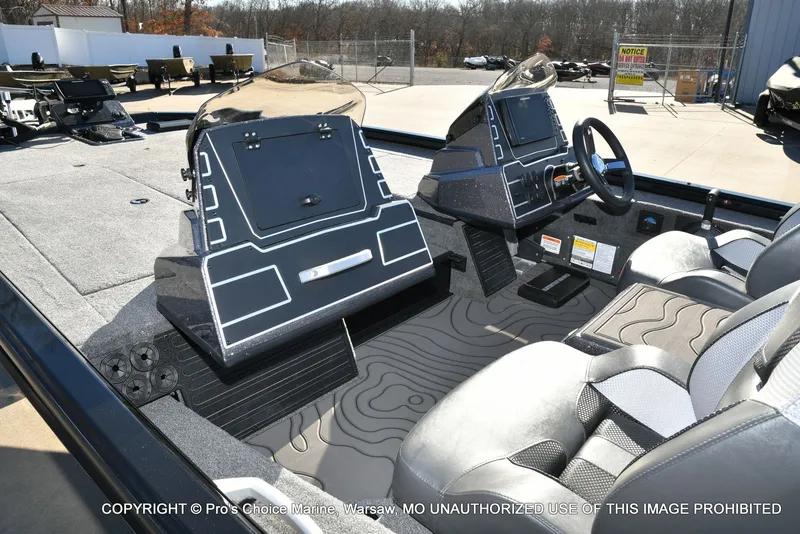 Slide: The Image of Ranger Alpha 208 Dual Console 2025 - 15