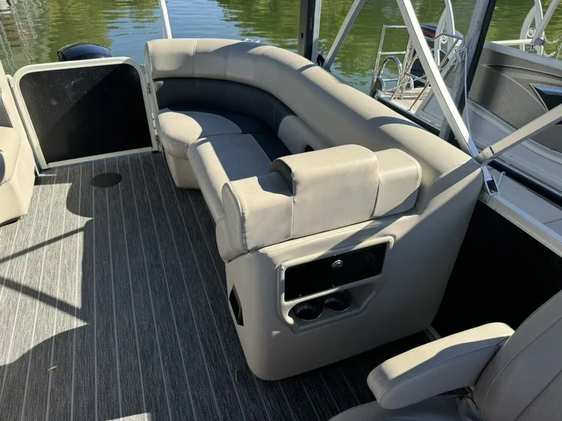 Slide: The Image of Premier Sunsation RF 230 CL 2022 - 7