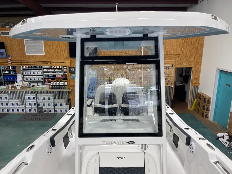 Slide: The Image of Tidewater 220 LXF 2026 - 22