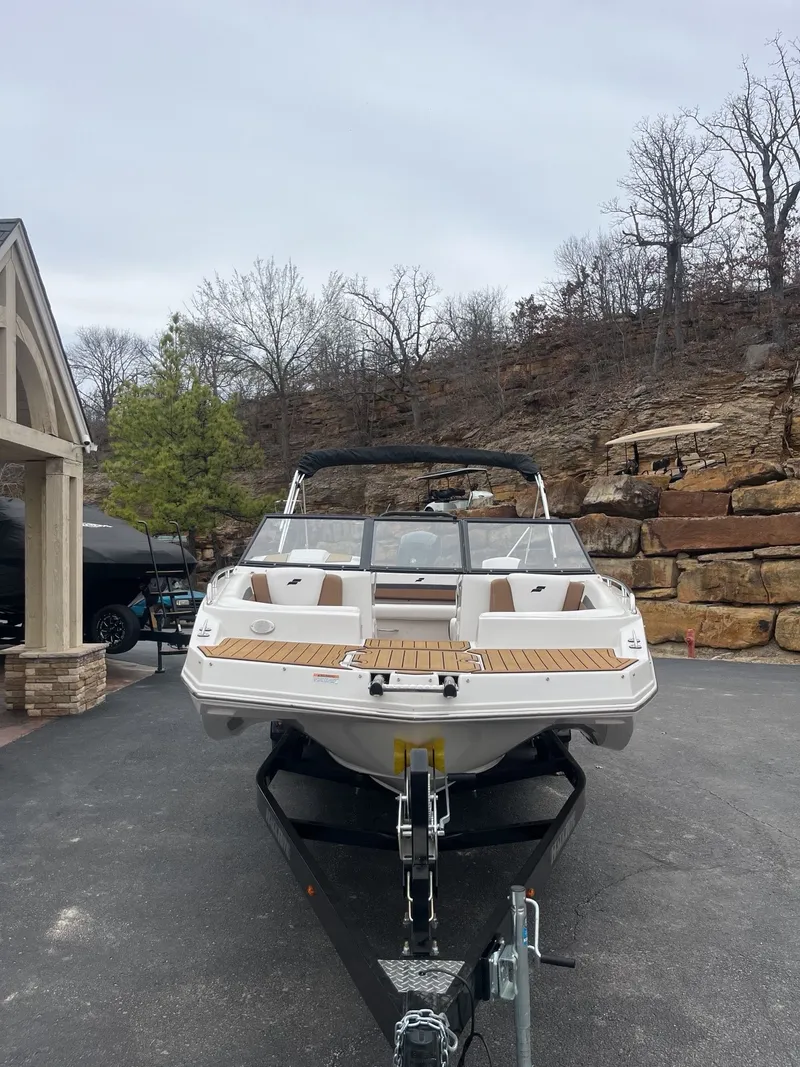 Slide: The Image of Starcraft SVX 210OB 2023 - 19