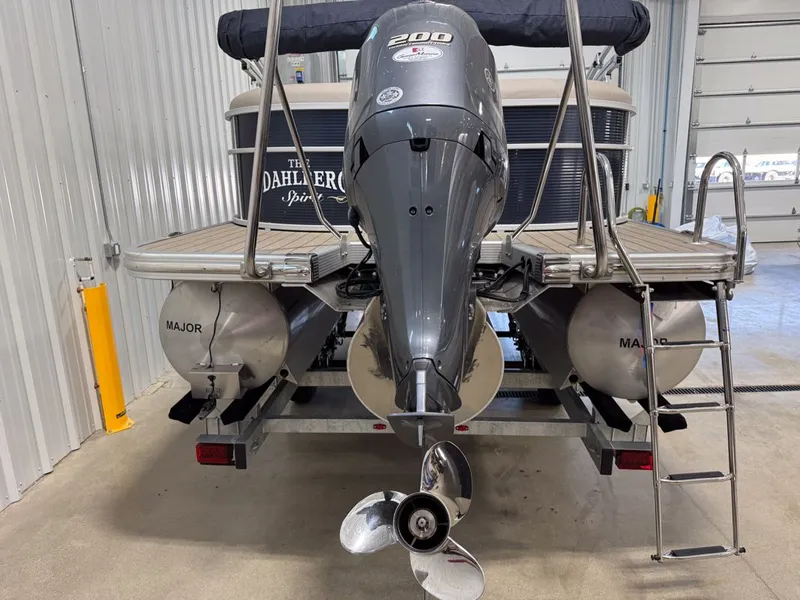 Slide: The Image of Bennington 23SSRX 2019 - 5