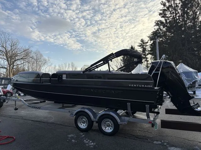 Slide: The Image of Princecraft VENTURA 224/V6 200XL 4S DTS 2026 - 2