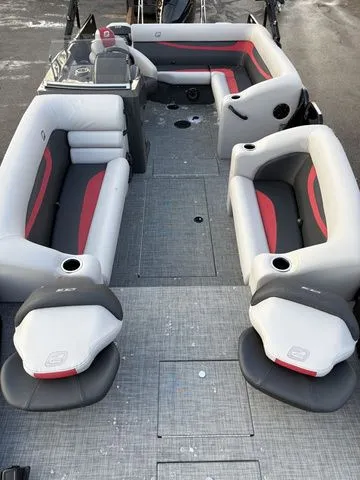 Slide: The Image of Princecraft VENTURA 224/V6 200XL 4S DTS 2026 - 3