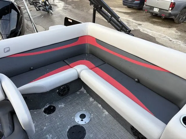 Slide: The Image of Princecraft VENTURA 224/V6 200XL 4S DTS 2026 - 7