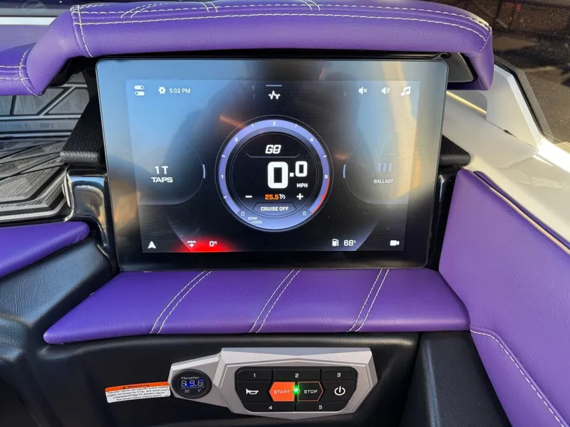 Slide: The Image of Tigé Ultré 23ZX 2024 - 35