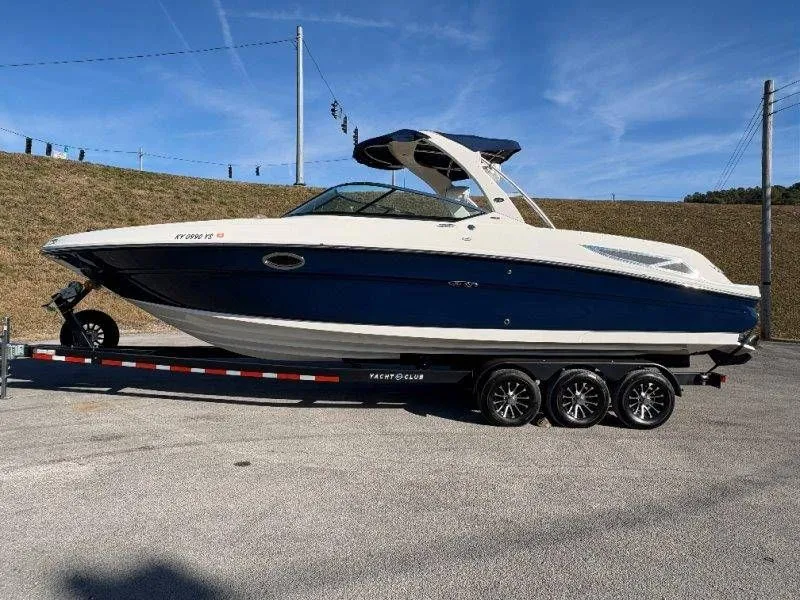 Slide: The Image of Sea Ray 300 SLX 2012 - 11