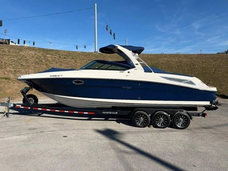 Slide: The Image of Sea Ray 300 SLX 2012 - 15