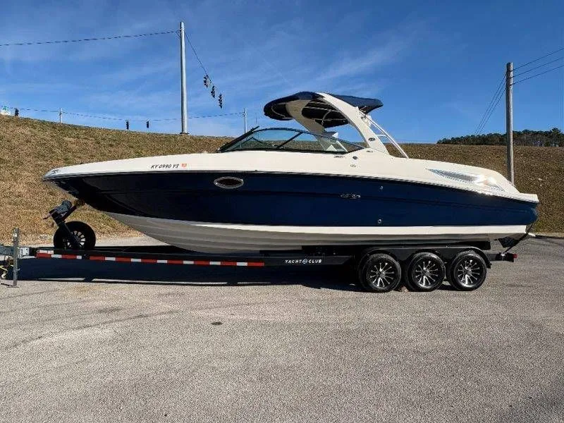 Slide: The Image of Sea Ray 300 SLX 2012 - 49