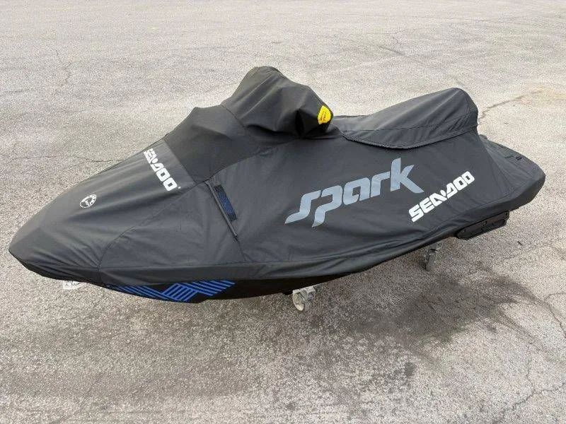 Slide: The Image of Sea-Doo Spark Trixx 3up 2023 - 29