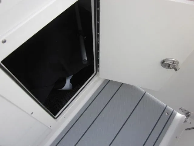 Slide: The Image of Chaparral 21 SSI Sport 2026 - 19