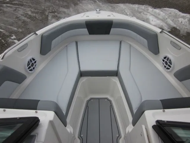 Slide: The Image of Chaparral 21 SSI Sport 2026 - 11