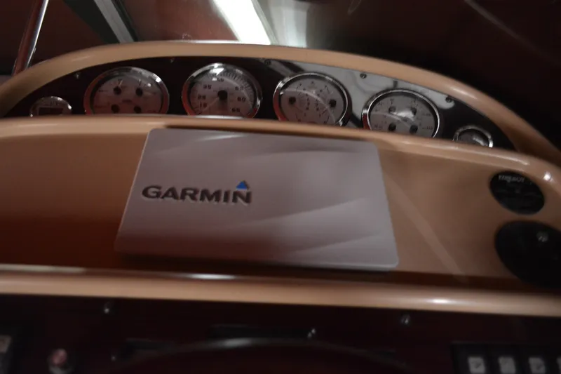 Slide: The Image of Dashboard of 2004 Chaparral Signature 290 with Garmin navigation system. - 23