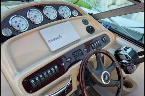 Slide: The Image of Dashboard of a 2004 Chaparral Signature 290 with Garmin navigation system. - 4