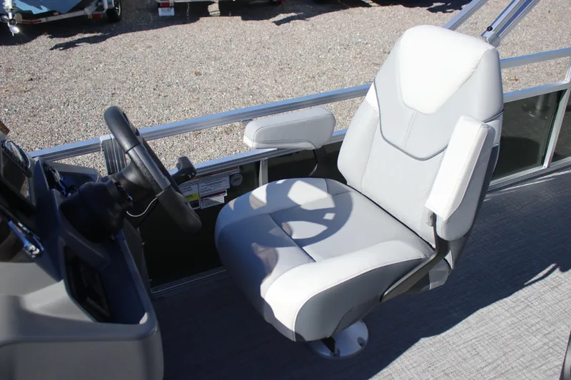 Slide: The Image of Captain's chair on 2026 Tahoe Pontoon Sport 85 Rear Fish boat. - 12