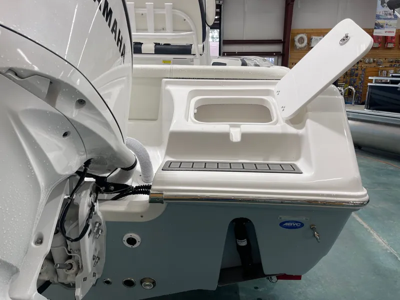 Slide: The Image of Tidewater 220 LXF 2026 - 15