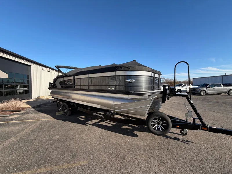 Slide: The Image of Manitou 2026 Manitou Encore RF SHP575 2026 - 8