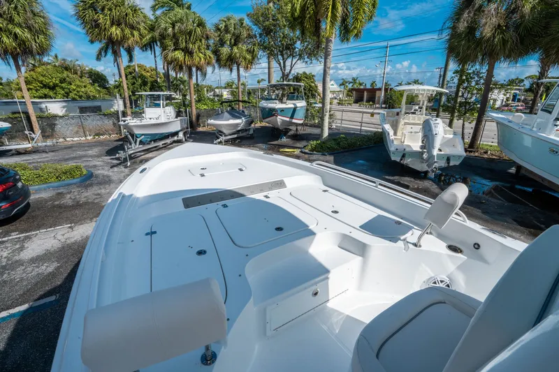 Slide: The Image of Sea Hunt BX 25 FS 2026 - 23