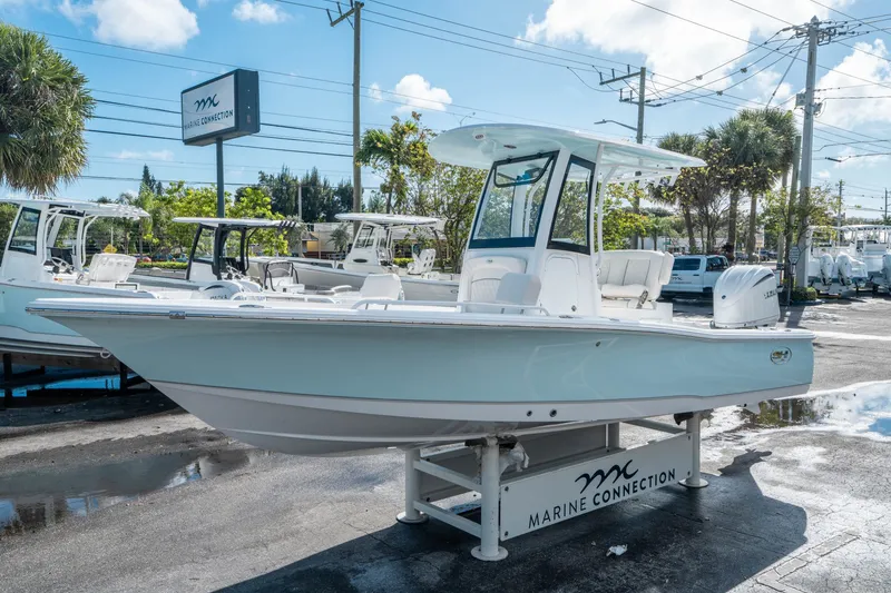 Slide: The Image of Sea Hunt BX 25 FS 2026 - 6