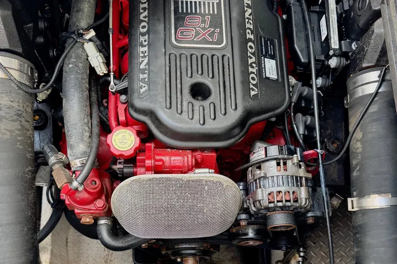 Slide: The Image of Volvo Penta 8.1 GXi engine in a 2009 Regal 4080 boat. - 27
