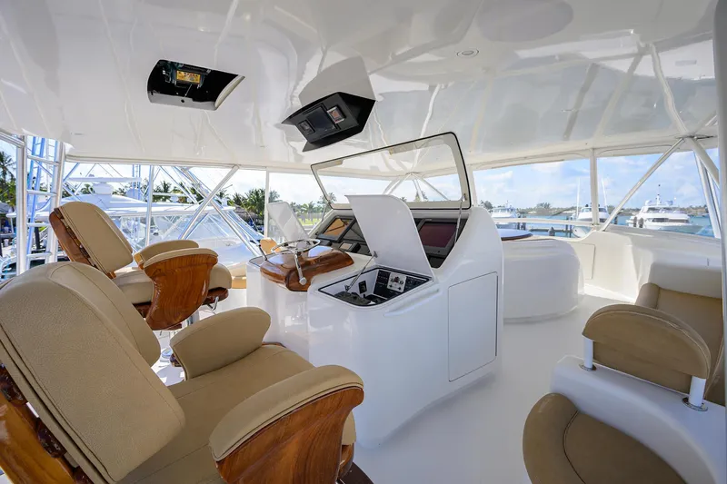 Slide: The Image of Viking 82 BLU FROG - Helm - 46