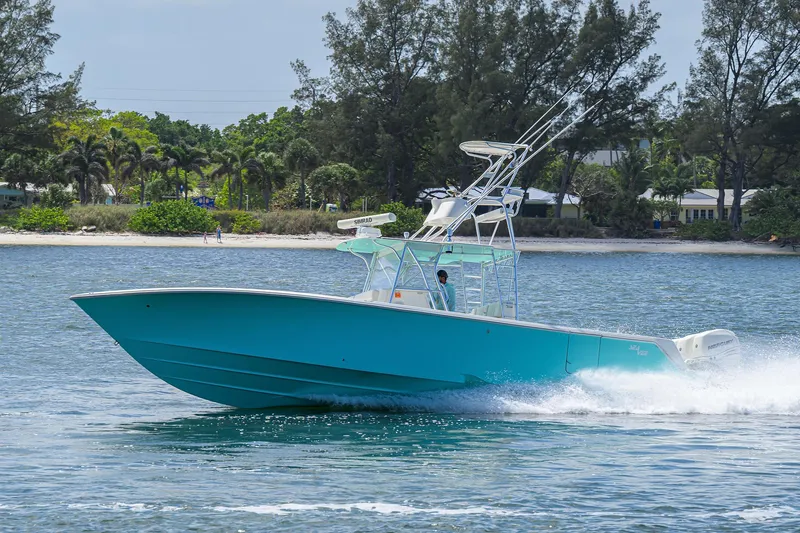 Slide: The Image of Sea Vee 39 PENELOPE - Port Running Shot - 42