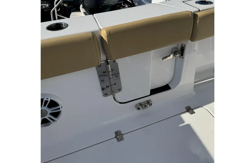 Slide: The Image of Detail view of Sportsman Open 262 Center Console 2024. - 7