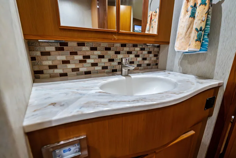 Slide: The Image of Henriques 50 Sportfisherman 2020 - 21