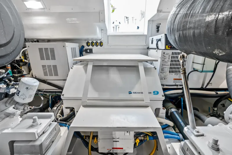 Slide: The Image of Henriques 50 Sportfisherman 2020 - 24