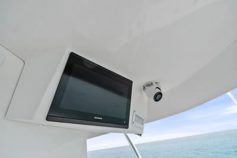 Slide: The Image of Henriques 50 Sportfisherman 2020 - 32