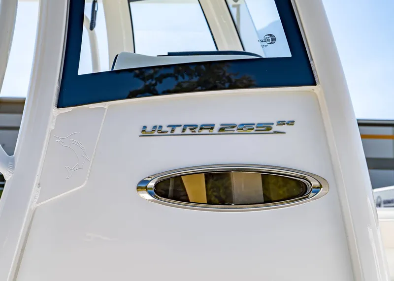 Slide: The Image of Sea Hunt Ultra 265 SE 2026 - 7