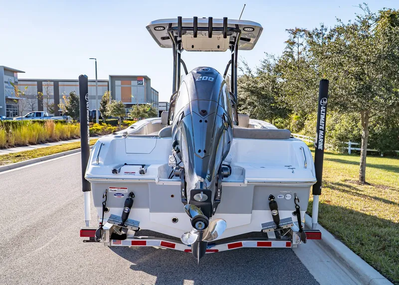 Slide: The Image of Sea Hunt Ultra 219 2026 - 4