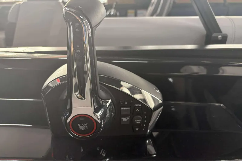 Slide: The Image of 2026 Viaggio D24U A-T control panel with start/stop button and lever. - 21