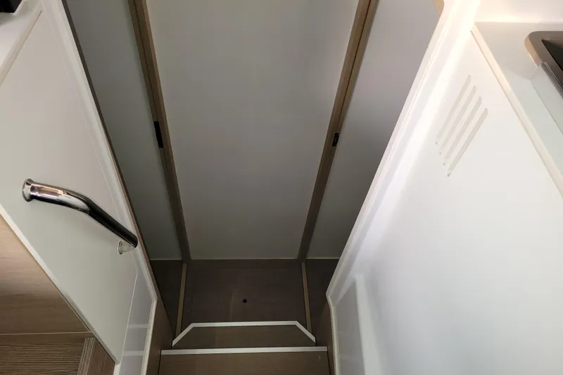 Slide: The Image of Stairway inside 2019 Bali 4.3 model, featuring sleek design and modern handrail. - 40